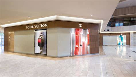 louis vuitton direction|Louis Vuitton northbrook court.